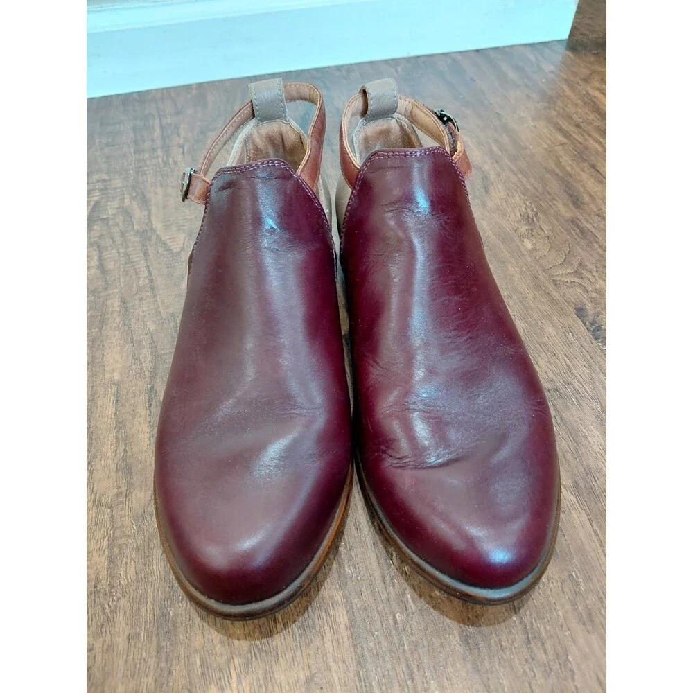NAOT Two Tone Manga Ankle Boots Sz 42EU 11US